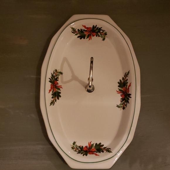 Pfaltzgraff Christmas Heritage Handle Serving Tray - Picture 3 of 5